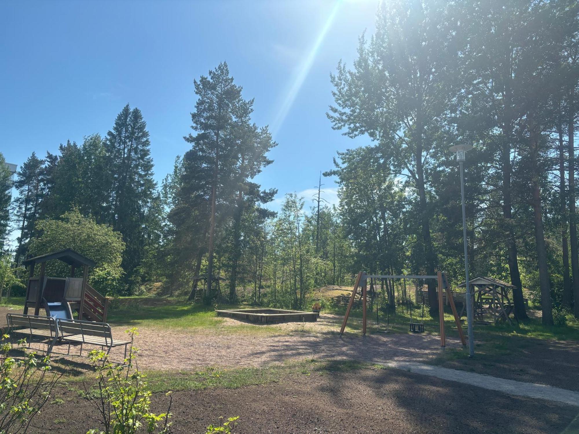 Modern Studio, Private Free Parking ,Near Metro Helsinki Bagian luar foto